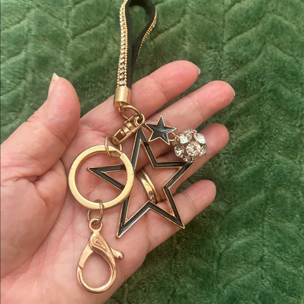Charms Keychain Metal Rhinestones - Picture 1 of 3